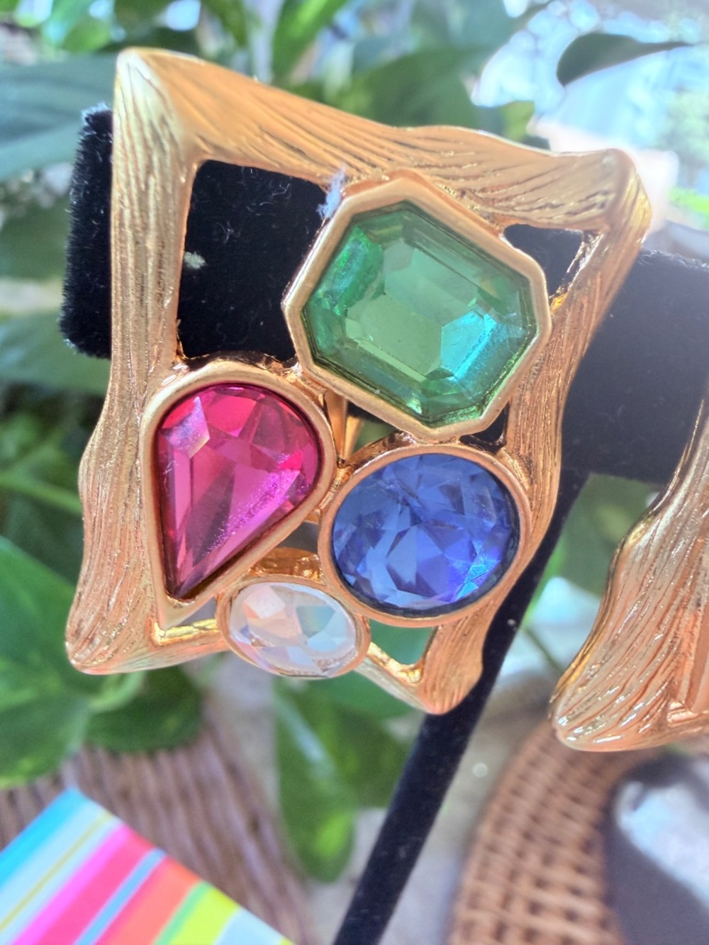 MULTI COLOR CRYSTAL EARRINGS -Signed-BAUER ✨Clip-On✨FUN CANDY CRYSTAL DESIGN ✨ - Picture 6 of 14